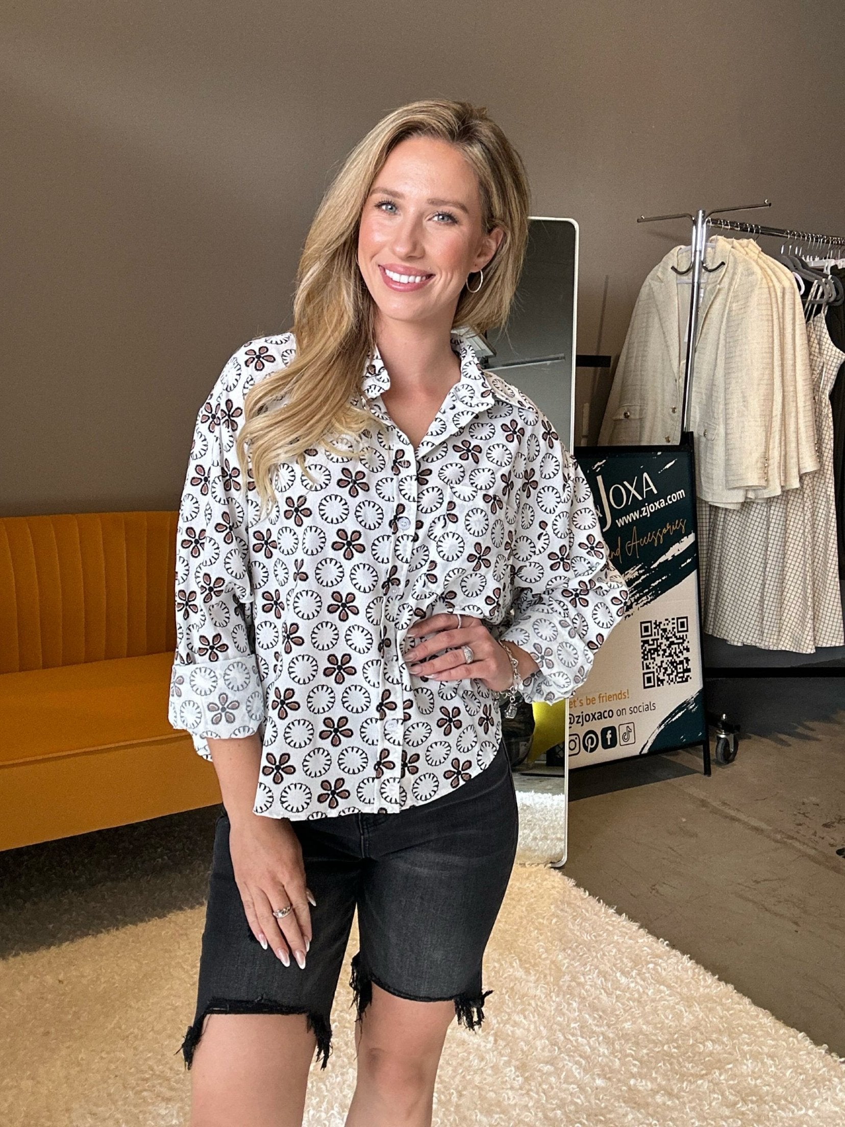 Give Me a Lil' Vintage Flair Cropped Button Shirt-Women's Shirts & Tops-Shop Z & Joxa