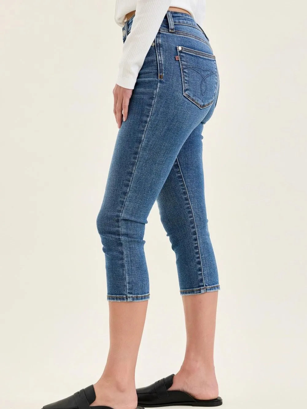 Judy Blue Capri Confidence Mid-Rise Capri Jeans-Women's Jeans-Shop Z & Joxa