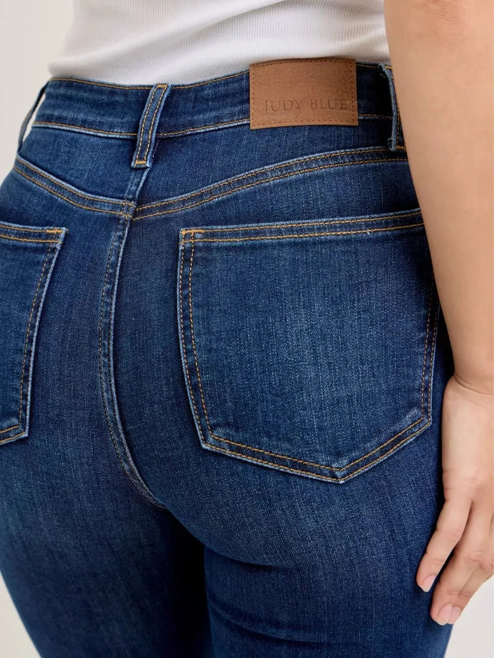 Judy Blue Capri Luxe Highrise Capri Jeans with Single Cuff-Women's Jeans-Shop Z & Joxa