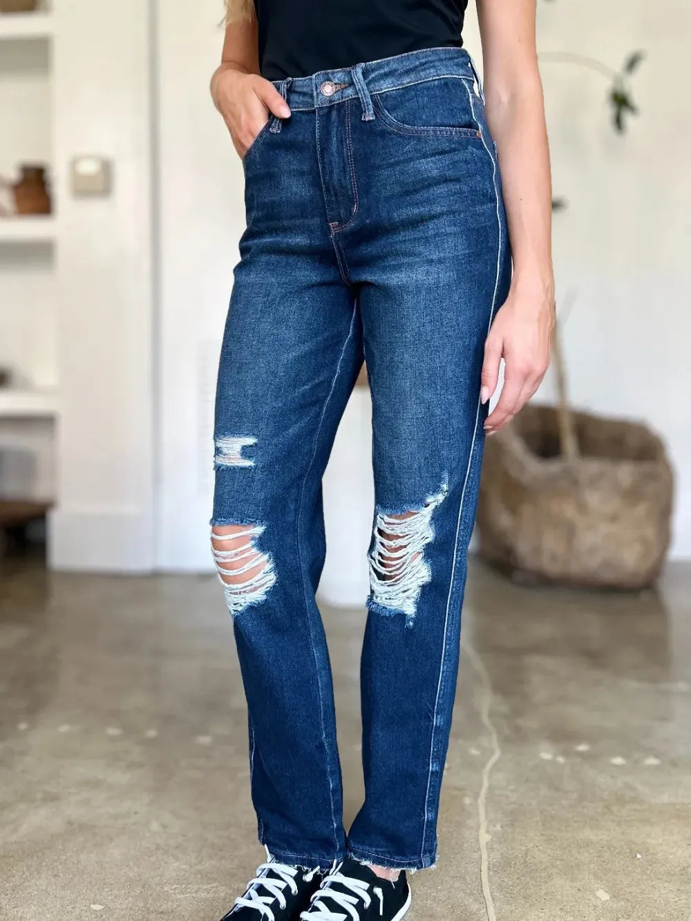Judy Blue HeartBreaker Distressed High Rise Straight Jeans-Women's Jeans-Shop Z & Joxa
