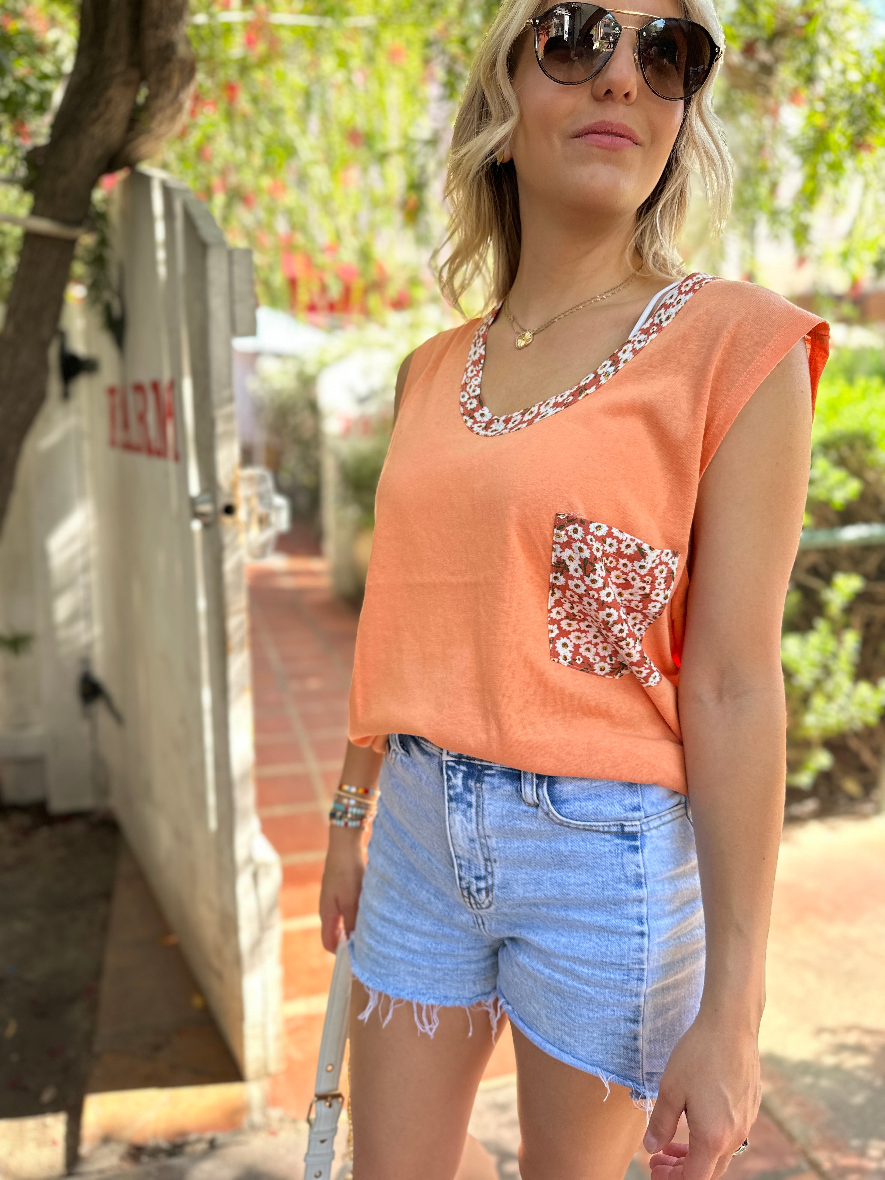 Summer Lovin Slouchy Floral Pocket Tank-Women's Shirts & Tops-Shop Z & Joxa