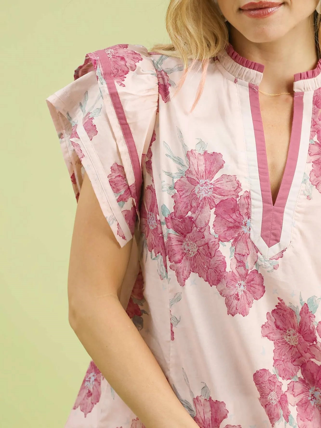 Umgee Honey Flutter Floral Print Ruffle Sleeve Blouse in Pink-Women's Shirts & Tops-Shop Z & Joxa