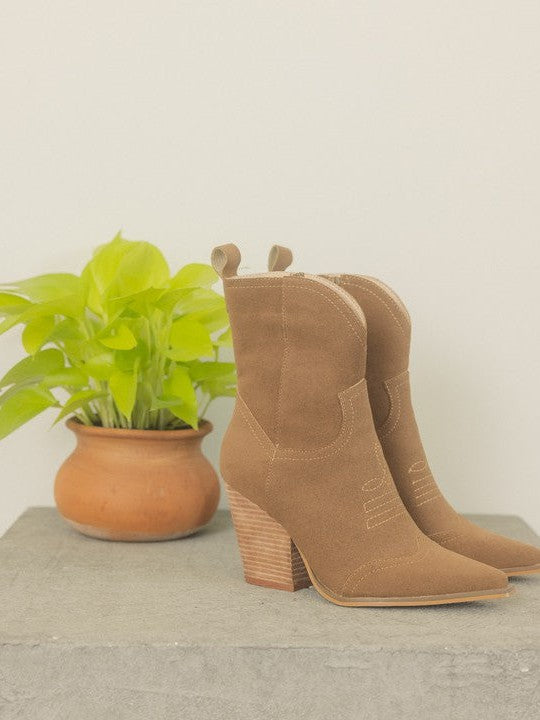 OASIS SOCIETY Ariella | Country Charm Western Short Booties-Women's Shoes-Shop Z & Joxa
