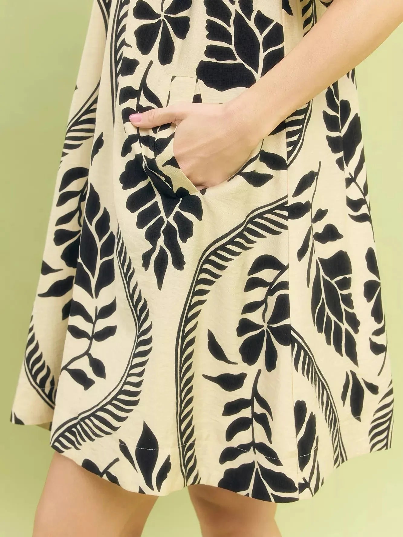 Umgee Noir Botanica Black Leaf Print Mini Dress-Women's Dresses-Shop Z & Joxa