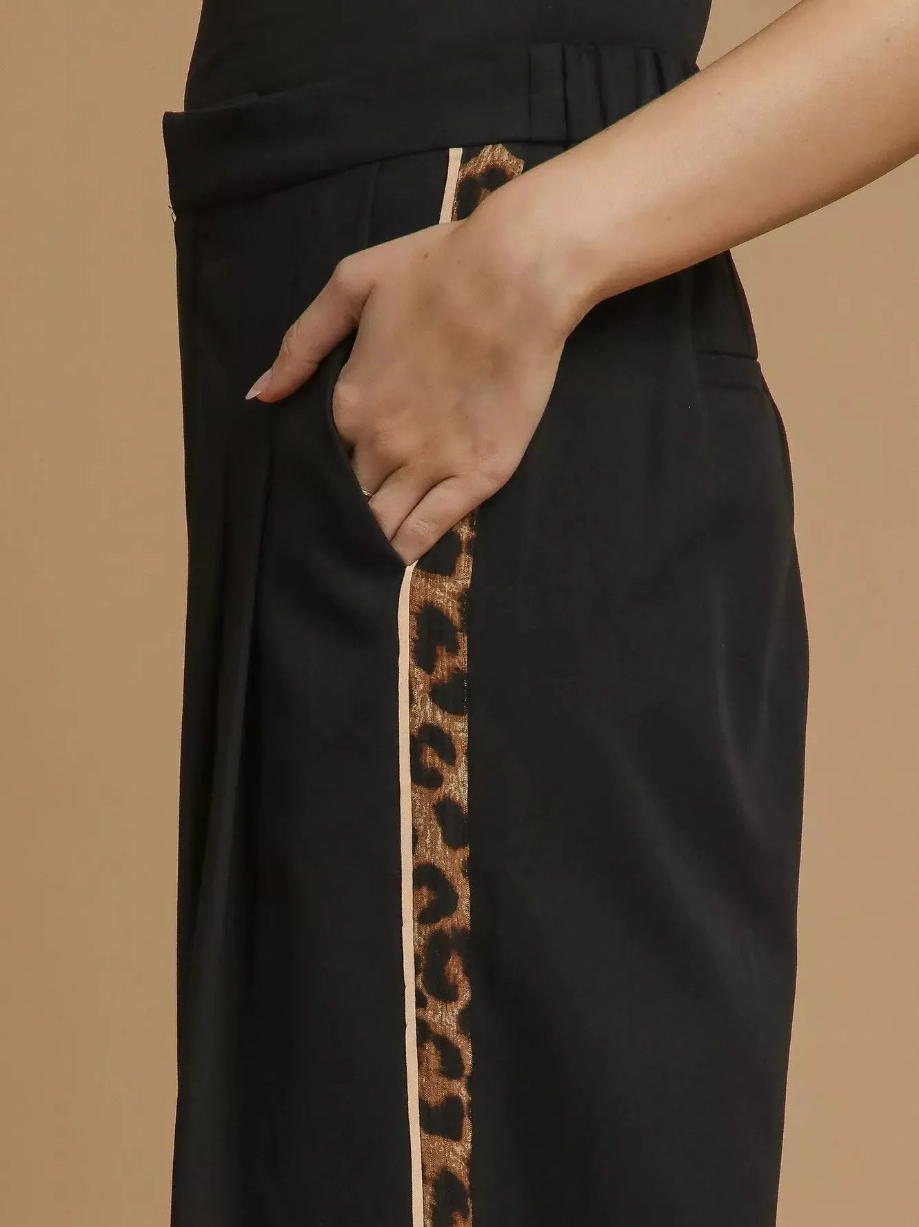 Umgee Pleat Me Pretty Wide-Leg Contrast Trim Pants in Black-Women's Pants-Shop Z & Joxa