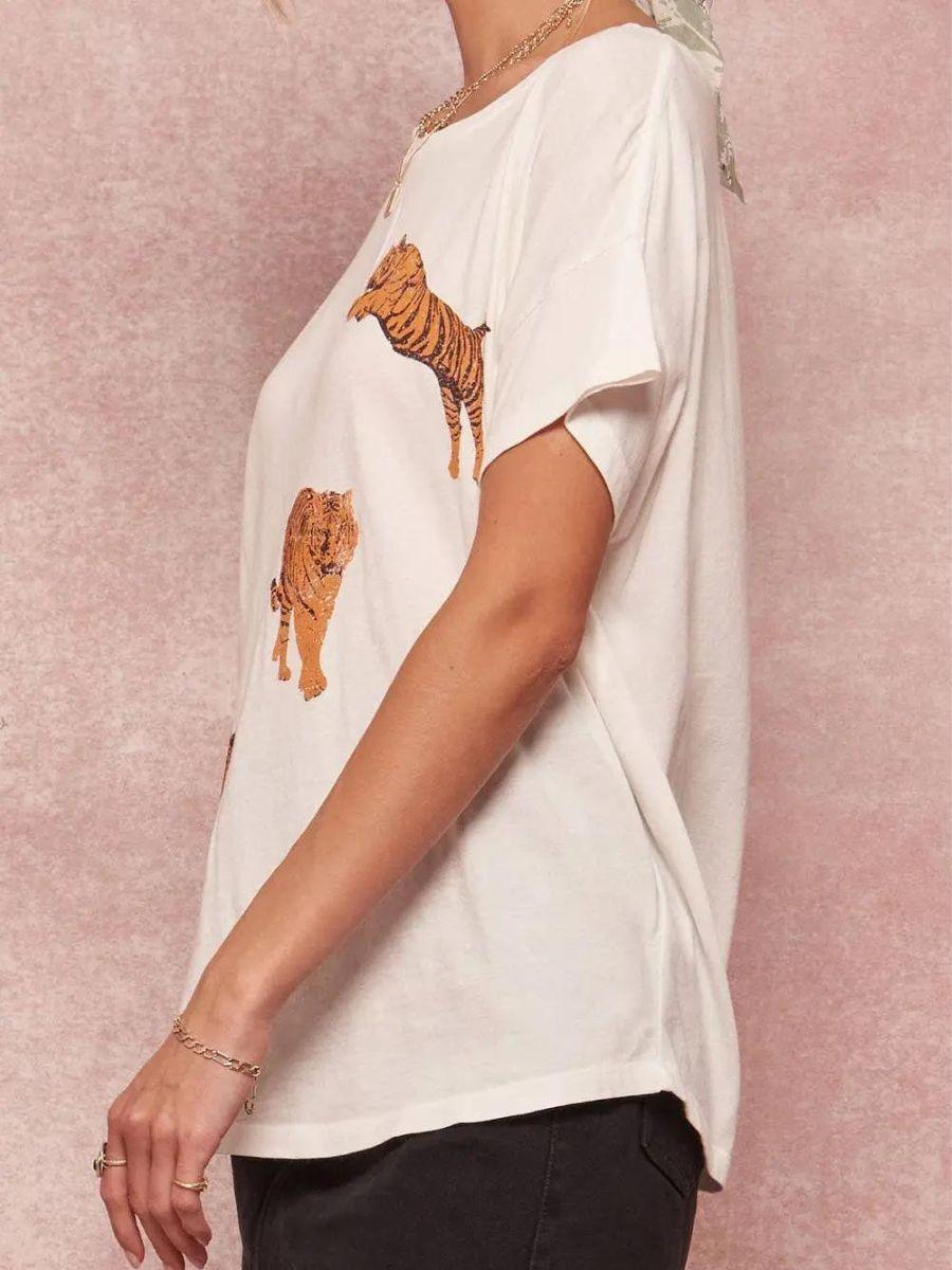 Vintage Tiger Print Graphic Tee-Women's Clothing-Shop Z & Joxa