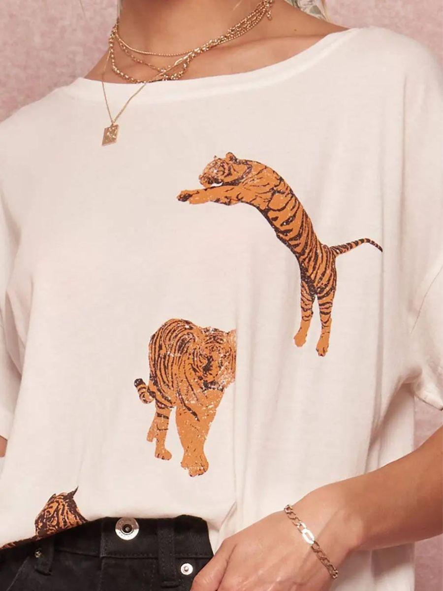 Vintage Tiger Print Graphic Tee-Women's Clothing-Shop Z & Joxa